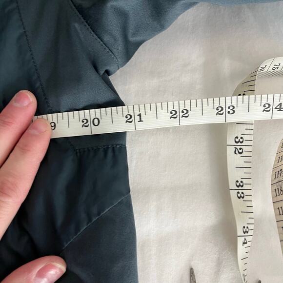 Nike Golf Men’s Steel Blue Lightweight 1/4 Zip windbreaker Pullover Size Medium - Picture 3 of 7